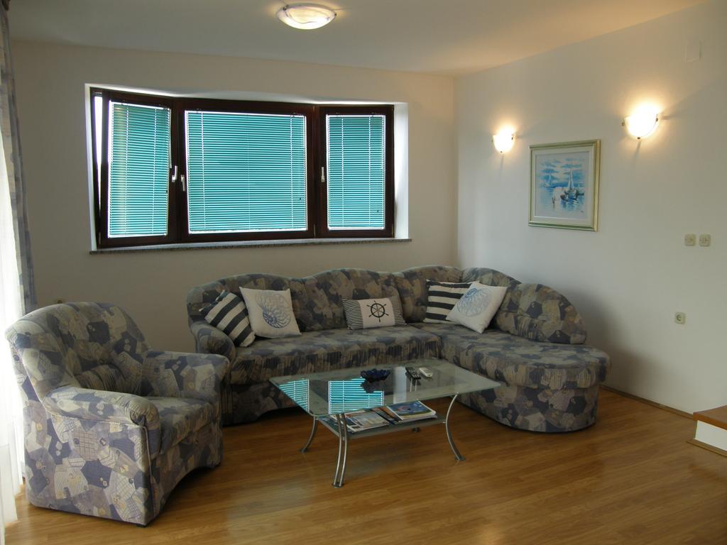 Apartment ซาตอน ภายนอก รูปภาพ